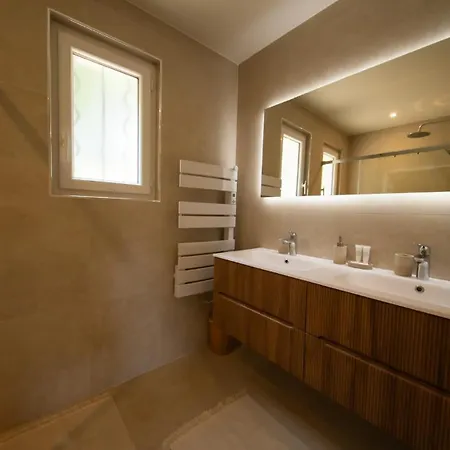 아파트 New Appt Boheme - 100m2 4 Pers Avec Terrasse 쎙뜨호뻬